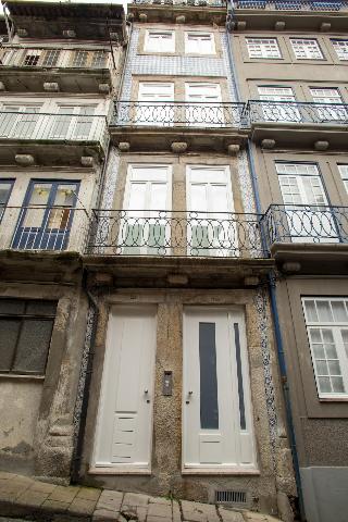 Porto and Clérigos Views by Porto City hosts