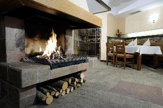 Smilen Hotel And Wellness