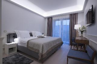 Room Room