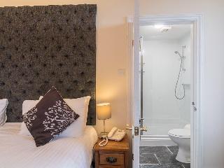 The Mount Pleasant Hotel