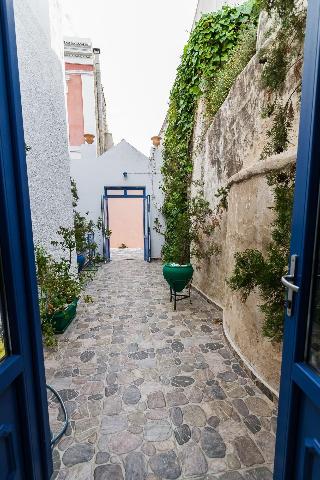 Captain Manolis Hotel