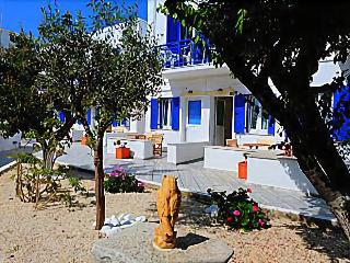 Captain Manolis Hotel