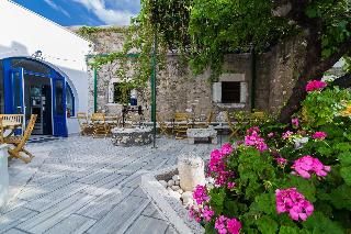 Captain Manolis Hotel