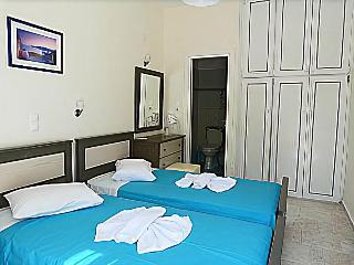 Captain Manolis Hotel