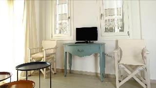 Anassa Suites