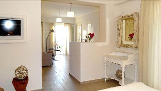 Anassa Suites