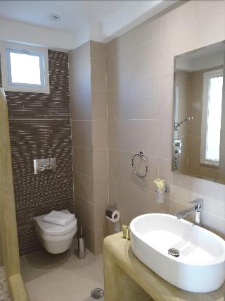 Anassa Suites