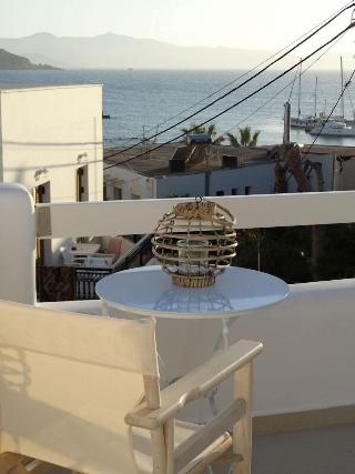 Anassa Suites