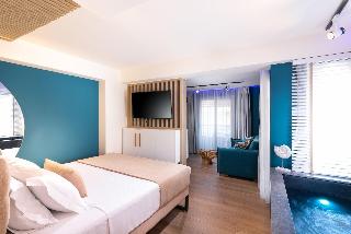 SKS Luxury Suites & Rooms