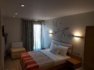 Hotel Epavlis