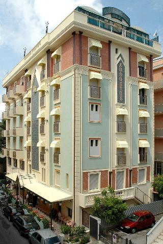 Hotel Augustus