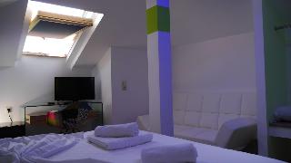 Blue Sky Apartments