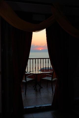 Anastazia Hotel