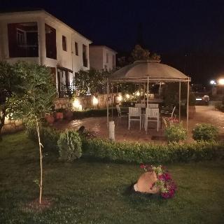 Delphin Rooms Sivota