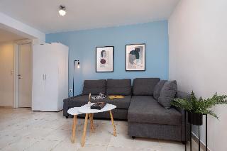 Vouliagmeni Stylish Homes By Blupine