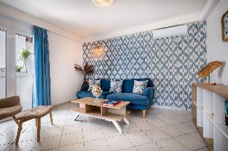 Vouliagmeni Stylish Homes By Blupine