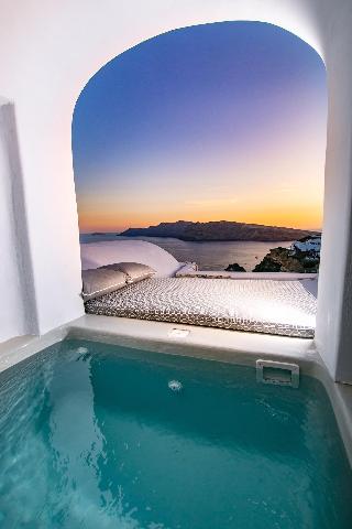 Kaleidoscope Cave Houses Oia