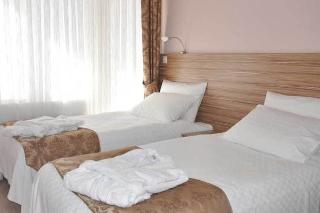 Dort Mevsim Suit Otel