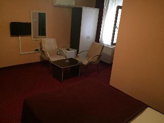 Mina 1 Hotel