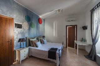 Room Room