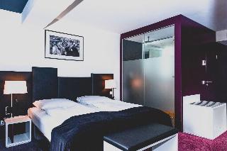 Room Room