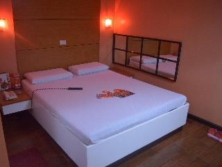 Hotel Sogo Aurora Blvd Cubao