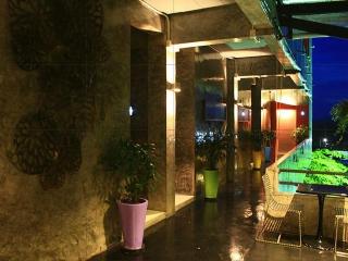 The B Ranong Trend Hotel