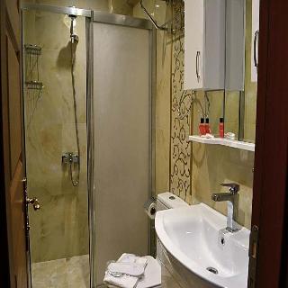 Peradise Hotel