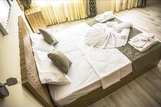 Berlin Otel Niayantaaya