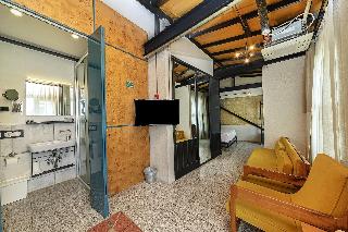 Raven Istanbul Suites