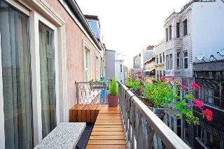 Raven Istanbul Suites