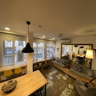 Piano Hotel
