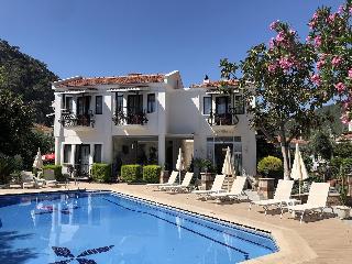 Bronze Hotel