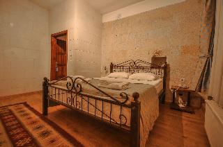 Blue Moon Cave Hotel