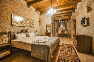 Blue Moon Cave Hotel