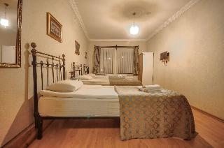 Blue Moon Cave Hotel