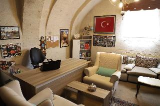 Arch Palace Hotel