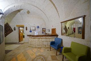 Arch Palace Hotel