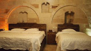 Family Cave Suites Hotel