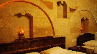 Family Cave Suites Hotel