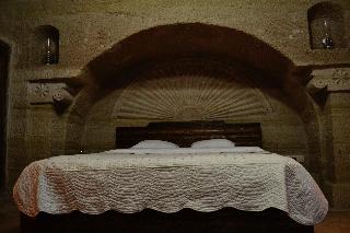 Family Cave Suites Hotel
