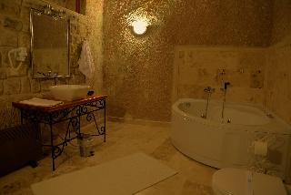 Canyon Cave Hotel