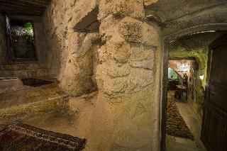 Assiana Cave House
