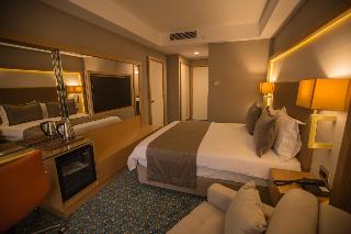 Blue Sea Hotel