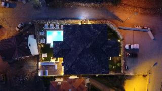 Cunda Pur Beyaz Otel