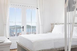 Cunda Pur Beyaz Otel