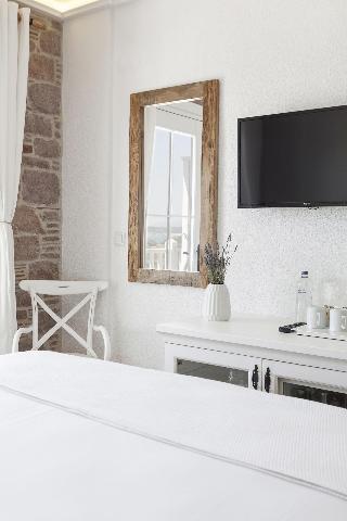 Cunda Pur Beyaz Otel