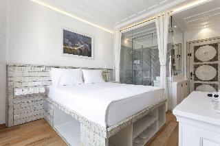 Cunda Pur Beyaz Otel