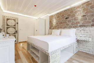 Cunda Pur Beyaz Otel