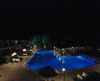 Alados Otel